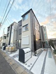 鳩ヶ谷フラッツ